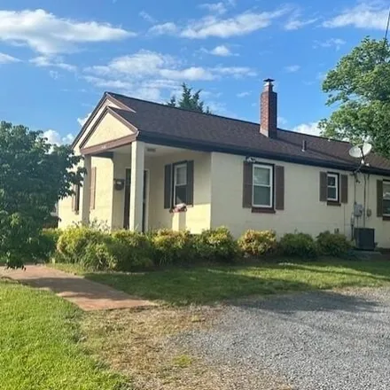 Rent this 2 bed house on 116 Maryland Ave in Harrisonburg, Virginia