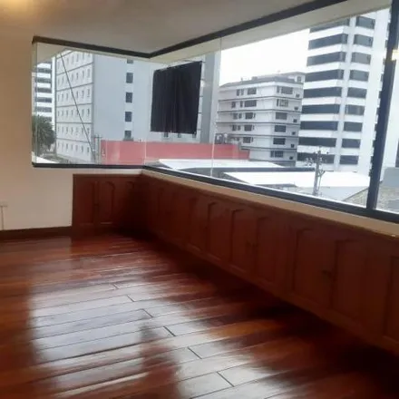 Buy this 7 bed apartment on Facultad Latinoamericana de Ciencias Sociales in La Pradera E7-174, 170518