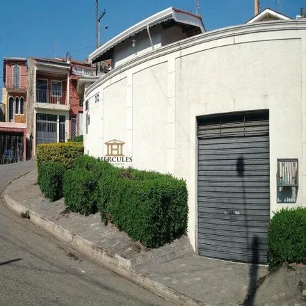 Buy this 3 bed house on Rua Pedro Pinheiro in Alvinópolis, Atibaia - SP