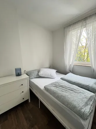 Rent this 1 bed apartment on Lahnstraße 2 in 28199 Bremen, Germany