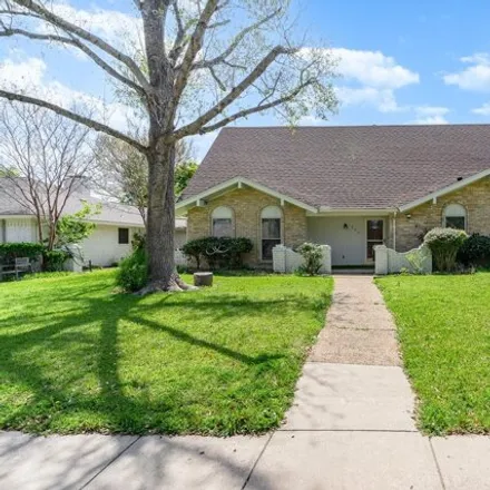 Buy this 4 bed house on 864 Edgewood Drive in Richardson, TX 75081