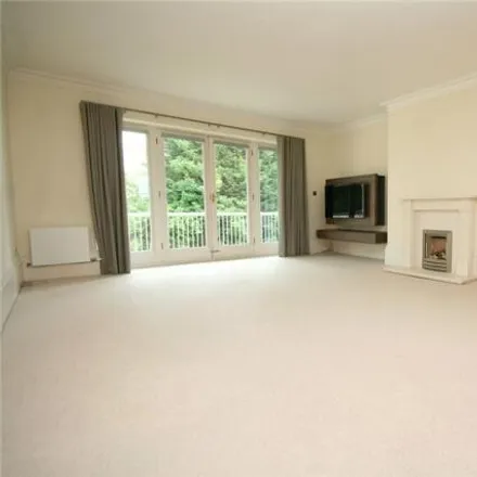 Rent this 3 bed room on The Uplands in Malvern Road, Cheltenham