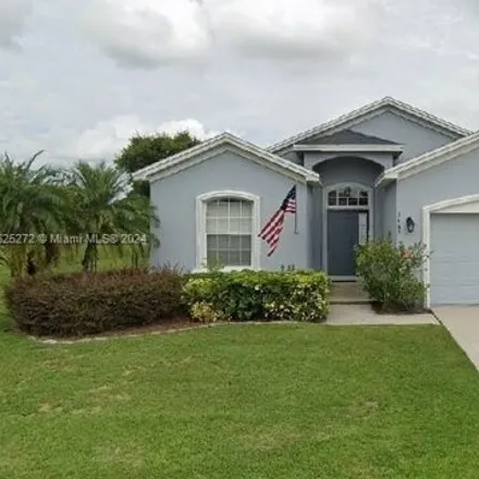 Buy this 3 bed house on 3681 Barred Owl Road in Lakeland, FL 33811