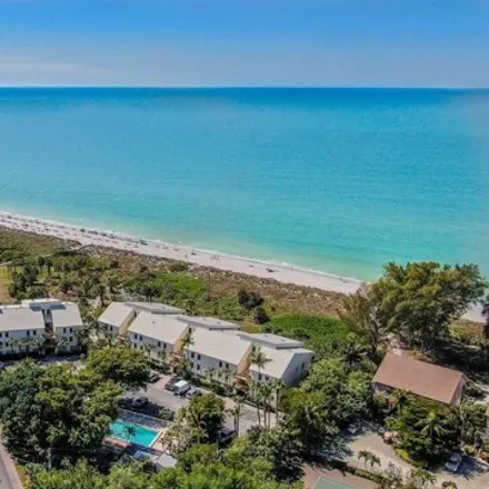 Buy this 2 bed condo on 2100 Gulf Beach Villas in Lee County, FL 33924