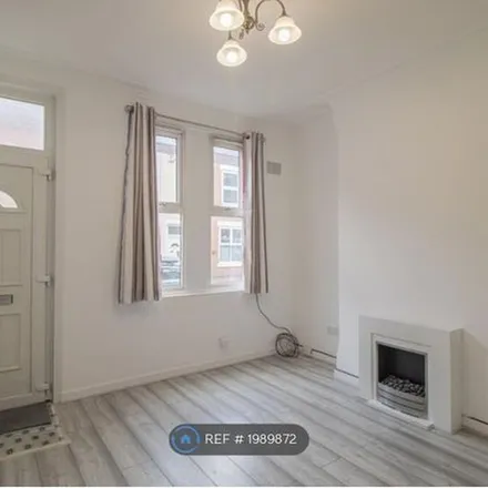 Rent this 2 bed townhouse on 119 Westwood Road in Nottingham, NG2 4FJ