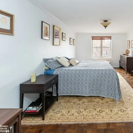 Image 6 - 3282 Oxford Avenue, New York, NY 10463, USA - Apartment for sale