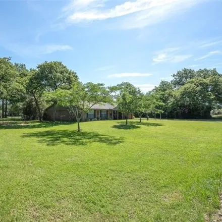 Image 8 - 129 Golf Club Dr, Hilltop Lakes, Texas, 77871 - House for sale