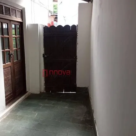 Rent this 3 bed house on Rua 19 de Maio in Acupe, Salvador - BA