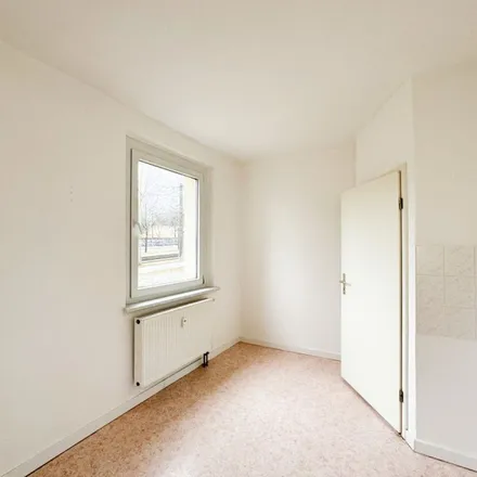 Rent this 1 bed apartment on Straße Usti nad Labem 51 in 09119 Chemnitz, Germany