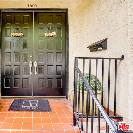 Image 3 - 1605 Washington Avenue, Santa Monica, CA 90403, USA - Townhouse for sale