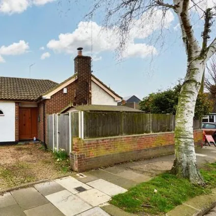 Buy this 2 bed house on Co-op Food in Feeches Road, Southend-on-Sea