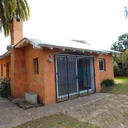 Rent this 2 bed house on Hindu Club in Enrique Telémaco Susini, Partido de Tigre