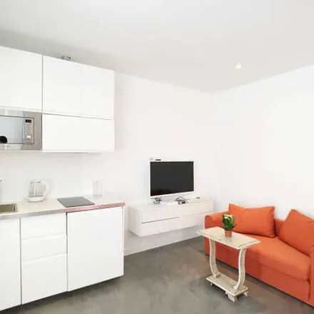 Rent this 1 bed apartment on Madrid in Calle de San Lorenzo, 16