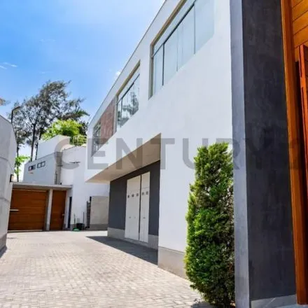 Rent this 4 bed house on Avenida 7 in La Molina, Lima Metropolitan Area 15026