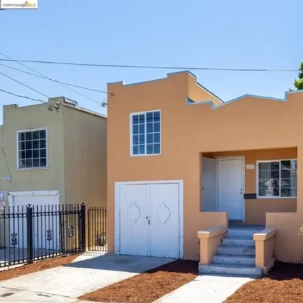 Image 3 - 1682 69th Ave, Oakland, California, 94621 - House for sale