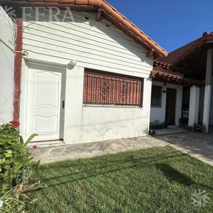 Buy this 4 bed house on General Pirán 1225 in Partido de Avellaneda, 1875 Wilde