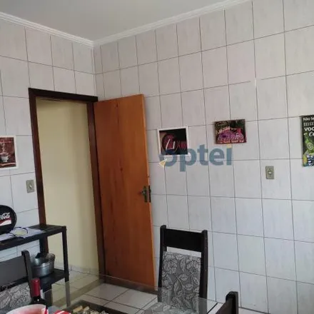 Buy this 2 bed house on Rua Curupaiti in Vila Scarpelli, Santo André - SP