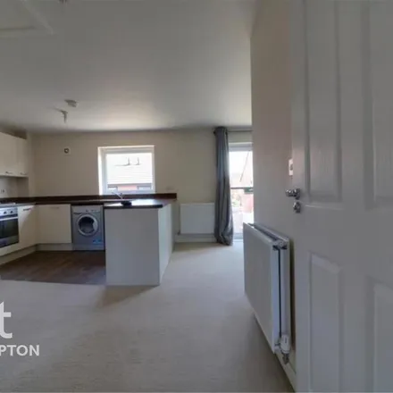 Image 5 - Jockey Road, Telford and Wrekin, TF2 7SH, United Kingdom - Apartment for rent