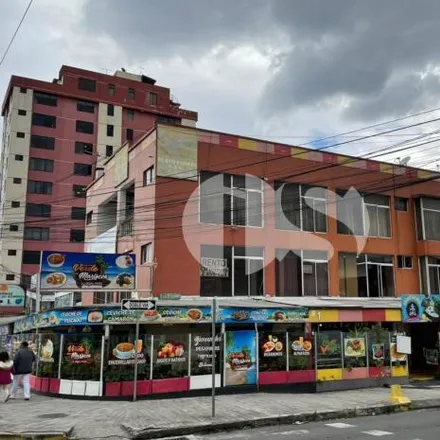 Image 1 - Ministerio de Deporte, Avenida Gaspar de Villarroel, 170513, Quito, Ecuador - House for sale