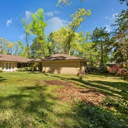 Image 6 - 8215 Yale Drive, Tyler, TX 75703, USA - House for sale
