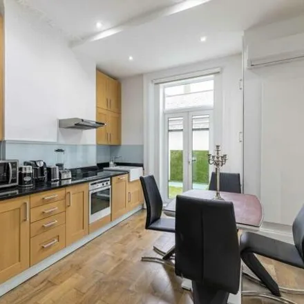 Image 4 - Gunter Grove, Londres, Great London, Sw10 - Room for rent