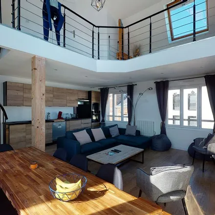 Rent this 1 bed apartment on 35 Place de l'Hôtel de Ville in 76600 Le Havre, France