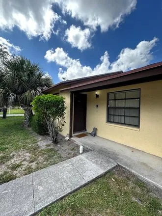 Image 1 - 454 Glenwood Drive, Palm Beach County, FL 33415, USA - Condo for sale
