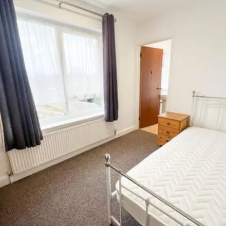 Rent this 1 bed apartment on Pizza Hut in Unit 21 Newmarket Road, Cambridge