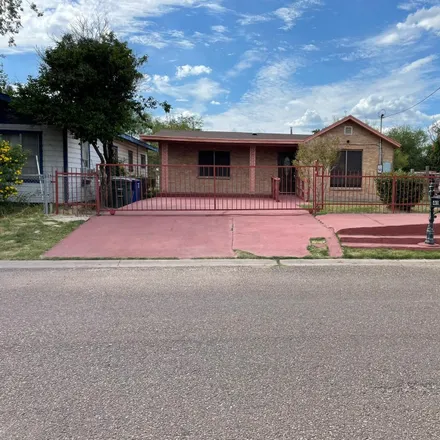 Buy this 3 bed house on 4016 Convent Avenue in Laredo, TX 78041