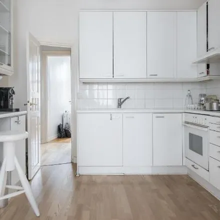 Rent this 1 bed apartment on Tehtaankatu 22 in 00140 Helsinki, Finland