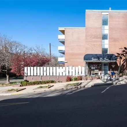 Image 2 - Sanctuary Park Condos, 701 Pearl Street, Denver, CO 80203, USA - Condo for sale