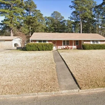 Buy this 3 bed house on 6326 Southcrest Drive in Western Hills Estates, Shreveport