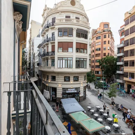 Rent this 1 bed apartment on Trencar in Carrer del Trench, 46001 Valencia