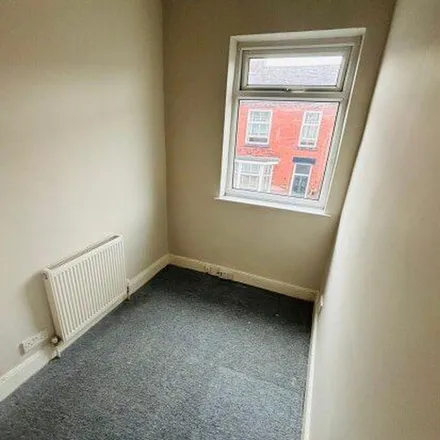 Image 3 - Oriel Road, Liverpool, L20 2AT, United Kingdom - Apartment for rent
