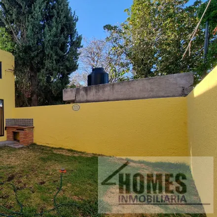 Rent this studio house on Calle Sierra María in Colonia Lomas de San Luis 2a. Sección, 78216 San Luis Potosí