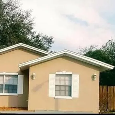 Rent this 3 bed house on 2213 Crystal Grove Drive in Lakeland, FL 33801