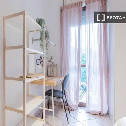 Rent this 3 bed room on Via Biella in 42/A, 10152 Turin Torino