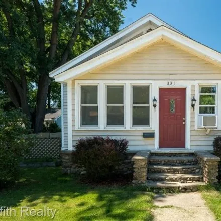 Image 3 - 331 2nd St, Brighton, Michigan, 48116 - House for sale