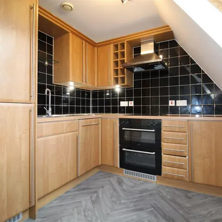 Rent this 2 bed apartment on unnamed road in Skircoat Green, HX1 2NW