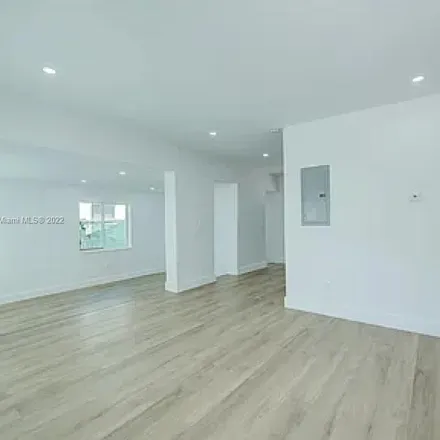 Image 7 - 1499 Northeast 152nd Street, North Miami Beach, FL 33162, USA - House for rent