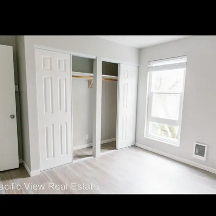 Rent this 1 bed room on 2323 12th Avenue East in Seattle, WA 98102