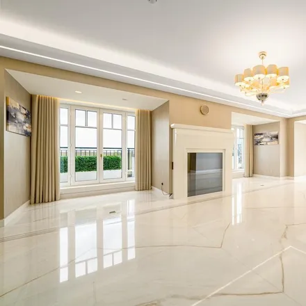 Image 1 - 3a Palace Green, London, W8 4TR, United Kingdom - Apartment for rent