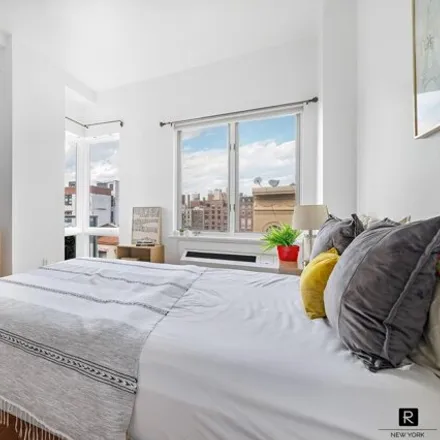 Image 8 - 328 East 109th Street, New York, NY 10029, USA - Condo for sale