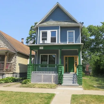 Rent this 2 bed house on 124 West 114th Street in Chicago, IL 60628