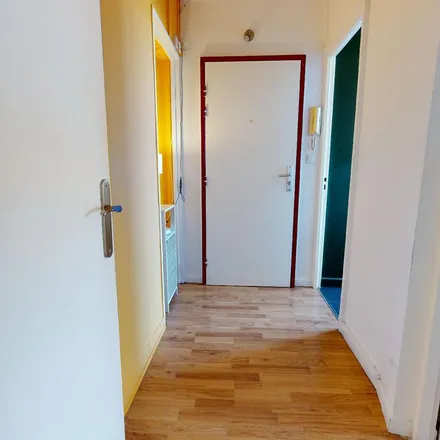 Image 9 - 1 Rue Vincent van Gogh, 31100 Toulouse, France - Apartment for rent