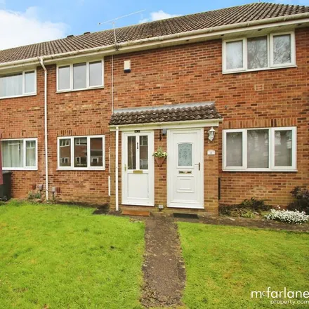 Rent this 2 bed townhouse on Leslie Close in Swindon, SN5 8QT