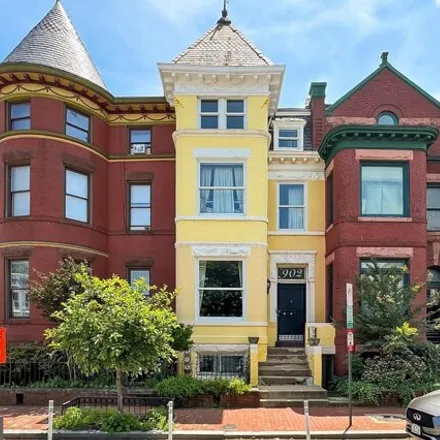 Buy this 5 bed house on R Street Northwest in Washington, DC 20060