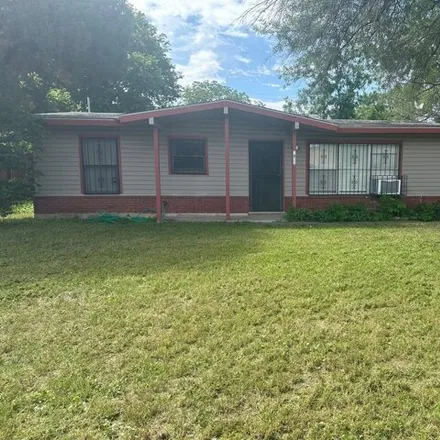 Rent this 3 bed house on 4498 Winlock Drive in San Antonio, TX 78228