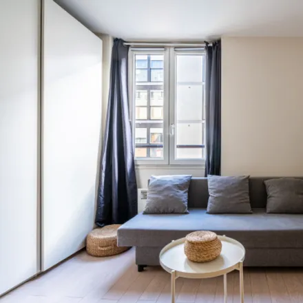 Image 2 - Palais du Commerce, Rue du Faubourg du Temple, 75010 Paris, France - Apartment for rent