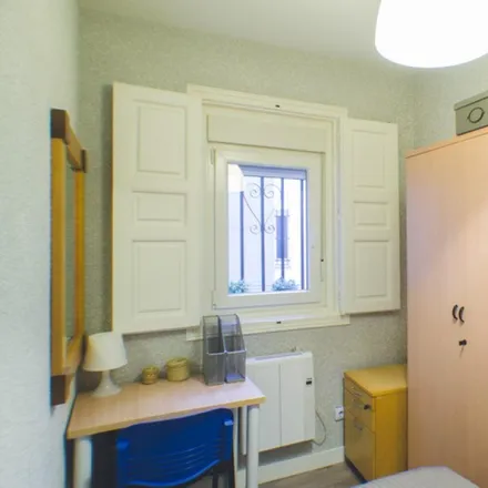 Image 1 - Paseo de Santa María de la Cabeza, 2, 28045 Madrid, Spain - Room for rent